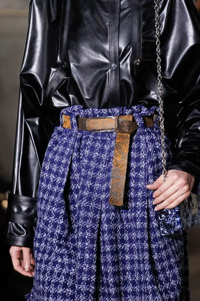 Look 36